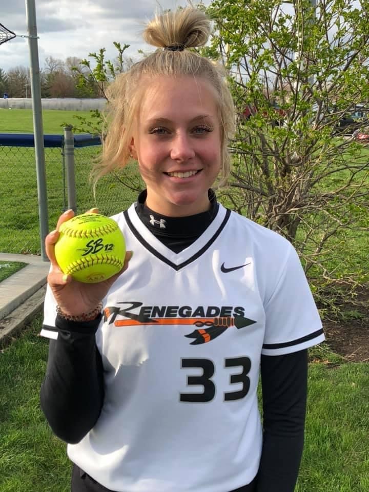 IowaRenegades's tweet photo. Congratulations to Emily McLaughlin on her Homerun in the 18u division of the Perfect Game Urbandale tournament on 4-11-21 https://t.co/mJhLtYv4WW