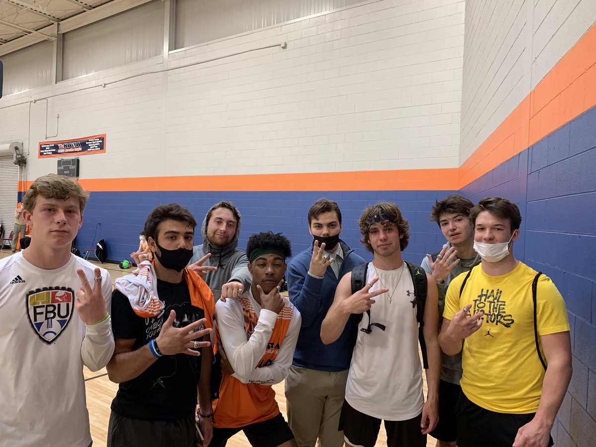 Team Joe (5-1) tweet media