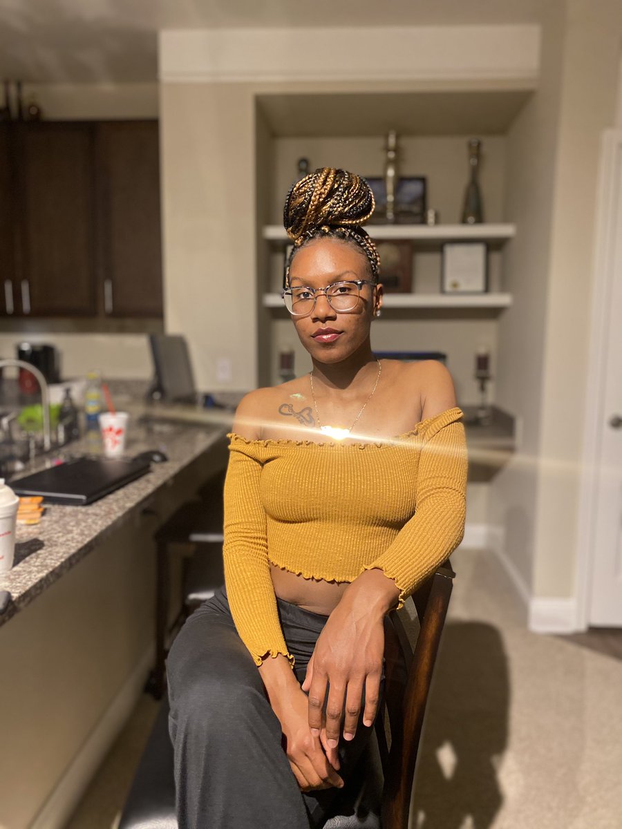 worksbydee's tweet photo. 90s fine. ✨ https://t.co/WDWliqhspm