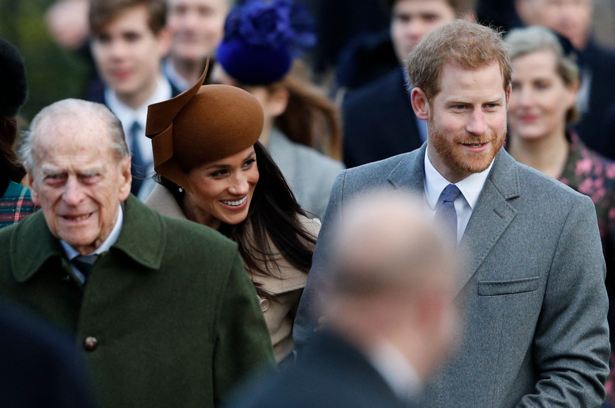 Prince Harry touches down in UK for grandfather's funeral