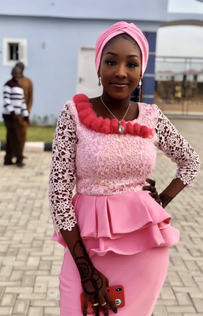 missfateebashir's tweet photo. Wedding guest😊 https://t.co/8abwlxM5HV