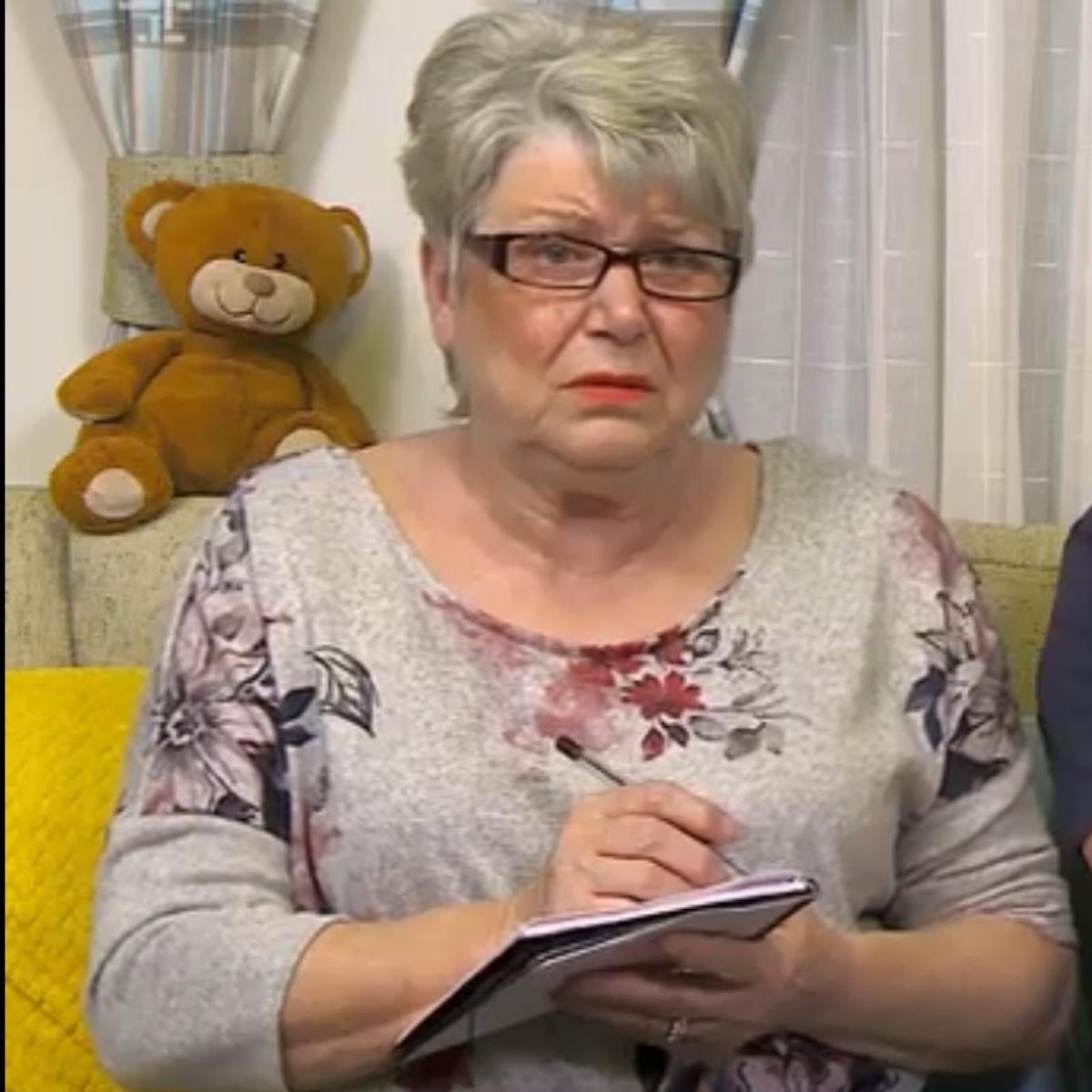 Keegzz35's tweet image. Only one person in the country who can solve this cliffhanger #LineOfDuty