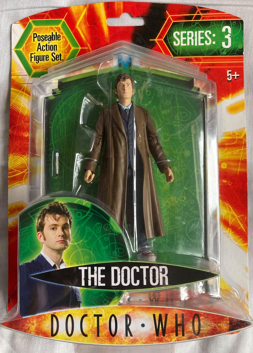 To celebrate a year since the relaunch of our website doctorwhofigures.com, we're giving away a RARE 10th Doctor figure mint in box! This variant was only released once single carded back in Nov 2007 - retweet this tweet and we'll pick one lucky follower this time next week!