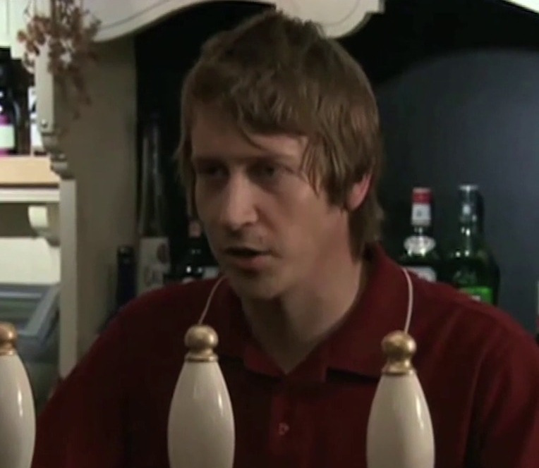 lineofdutycaps's tweet image. Should've known Buckells was bent from the start! Serving underage customers in Inbetweeners #LineOfDuty