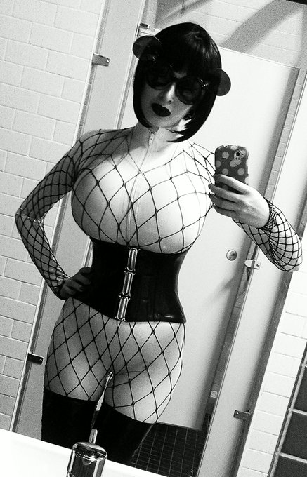 I like to do morfe creative look here and there https://t.co/lhPJZsWZzY / https://t.co/2XroawjR1O https://t<a href="/tag/hot"class="tags"><span>#hot</span></a><a href="/tag/tattoo"class="tags"><span>#tattoo</span></a><a href="/tag/latex"class="tags"><span>#latex</span></a><a href="/tag/tattoos"class="tags"><span>#tattoos</span></a><a href="/tag/tattoed"class="tags"><span>#tattoed</span></a><a href="/tag/candid"class="tags"><span>#candid</span></a>