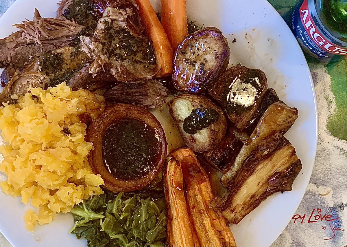 RacingGreen1976's tweet photo. Sunday Dinner at your parents, can’t beat it 
#YorkshirePudding #Starter 
#RoastLamb #Rosemary #MintSauce #OnionGravy #RoastPotatoes #RoastParsnips #RoastCarrot #MashedTurnip #BoiledCabbage 
#SundayRoast #April2021 https://t.co/KbH8zUK48L