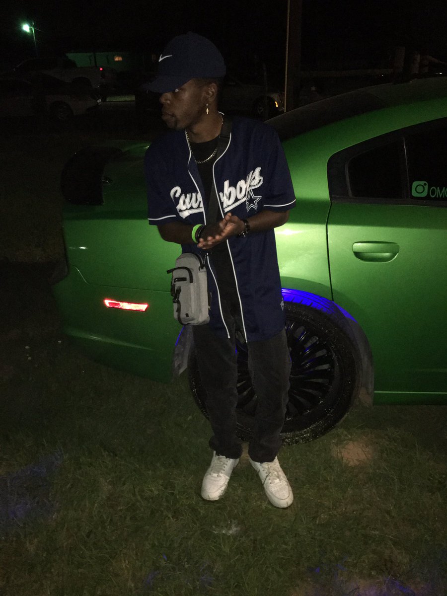 iceprincecgapps's tweet photo. Top Dawg 🐶🔥 #PvSpringfest2k21 https://t.co/pBSVlEE8W7