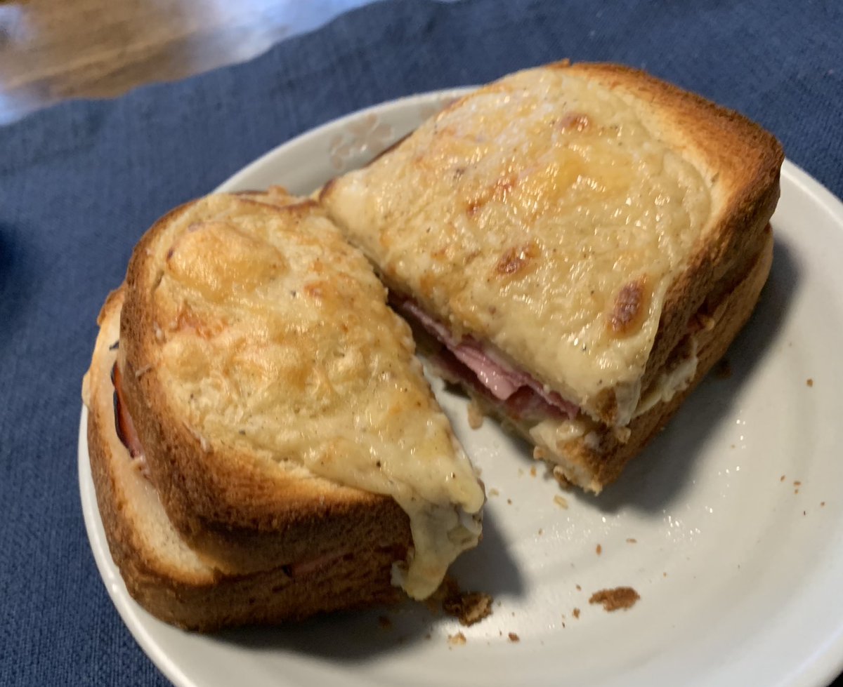 Mooglifeart's tweet photo. Recently I have been cooking #destiny #recipes from the official cookbook for my hubby, @stenhousems. Every meal/drink has been delicious! #destinycookbook #destiny2 #bungie @Bungie https://t.co/ticCGjfjPU