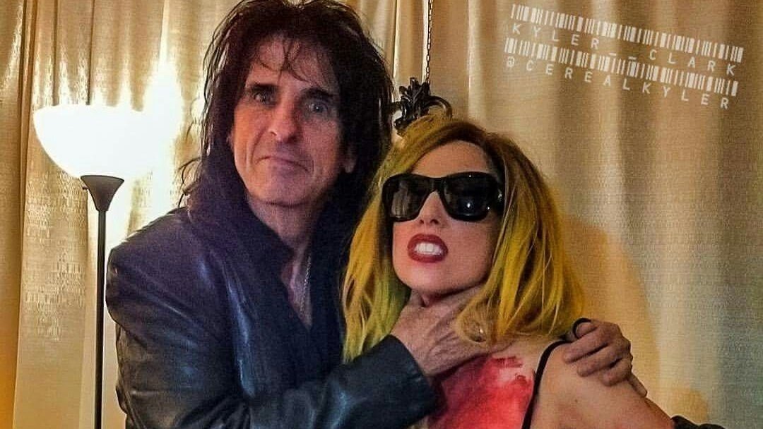 Alice Cooper: "She's just on another level. She's like a butterfly, writes her own songs and is very talented."