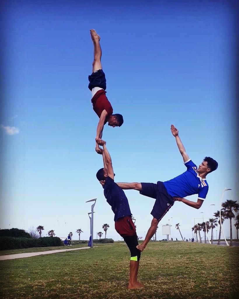 OAkrobat's tweet photo. Trio ✌💪❤🎪🇲🇦morucos +212622683619 https://t.co/enOYHH0uBq