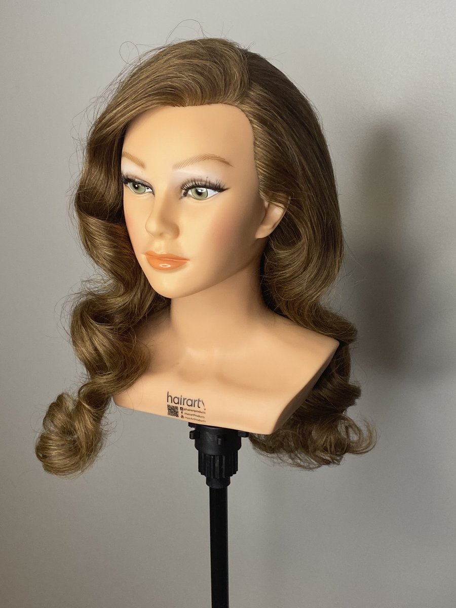 connerjohnsons's tweet photo. Some hair that I did https://t.co/AaZZEj9zY4