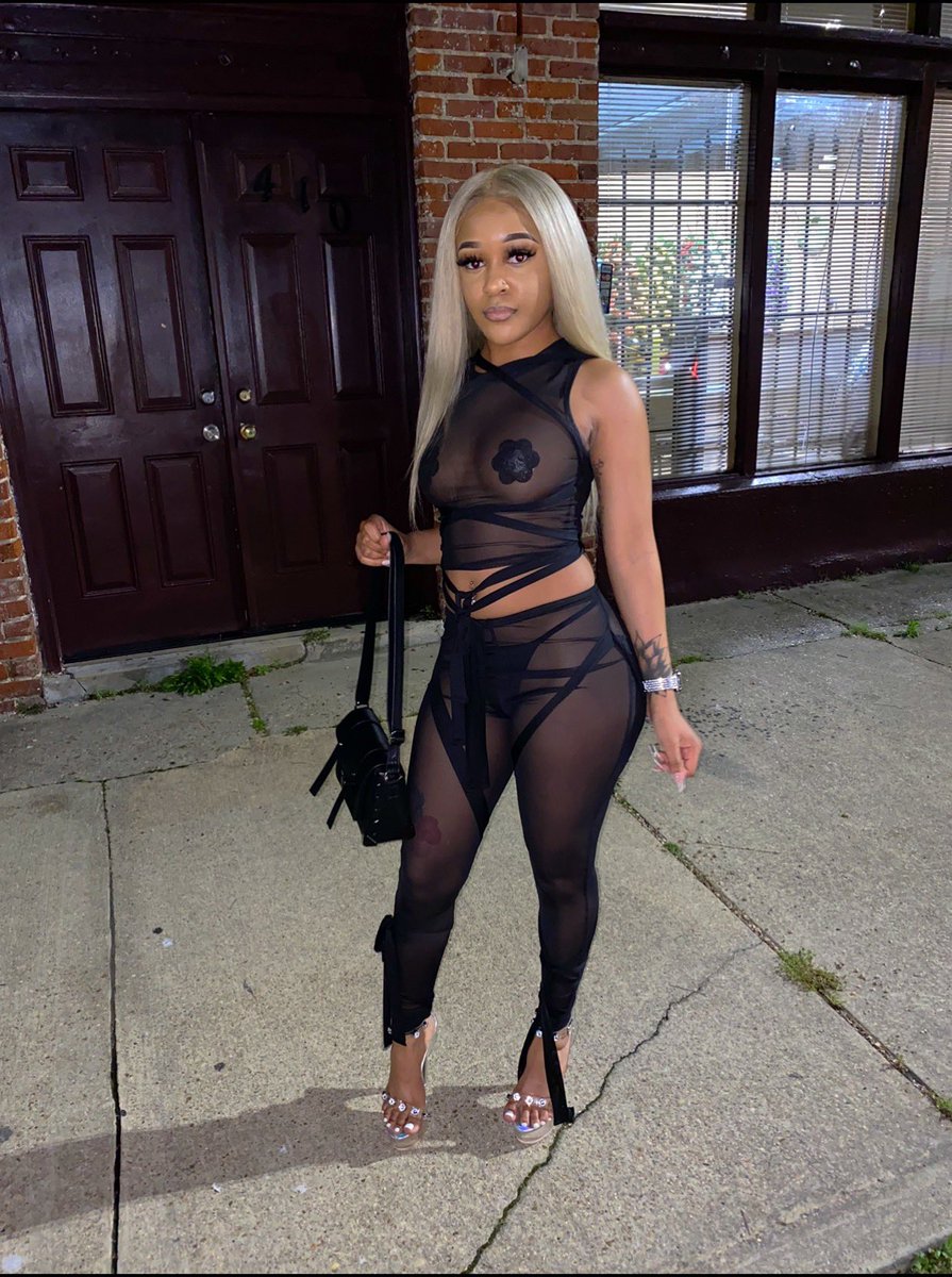 JamesiaNicole's tweet photo. He call me BIG PURR 😝 #BIGG22🥳 https://t.co/oyX7MfmTbu