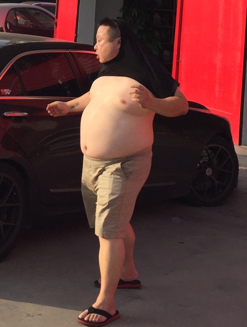 Sweet fat daddy tweet media