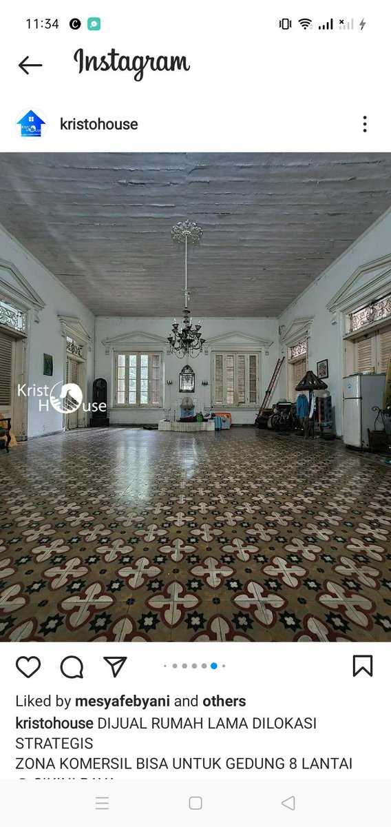 Rumah bersejarah ini di Cikini, mau dijual. Dan promosi agen propertinya: "bisa jadi gedung 8 lantai". Padahal, jadi cagar budaya pun layak. Pak <a href="/jokowi/">Joko Widodo</a> Pak <a href="/aniesbaswedan/">Anies Rasyid Baswedan</a> juga <a href="/Kemdikbud_RI/">kemdikbud go id</a> <a href="/DKIJakarta/">Pemprov DKI Jakarta</a> apa tak bisa/ingin selamatkan ini?