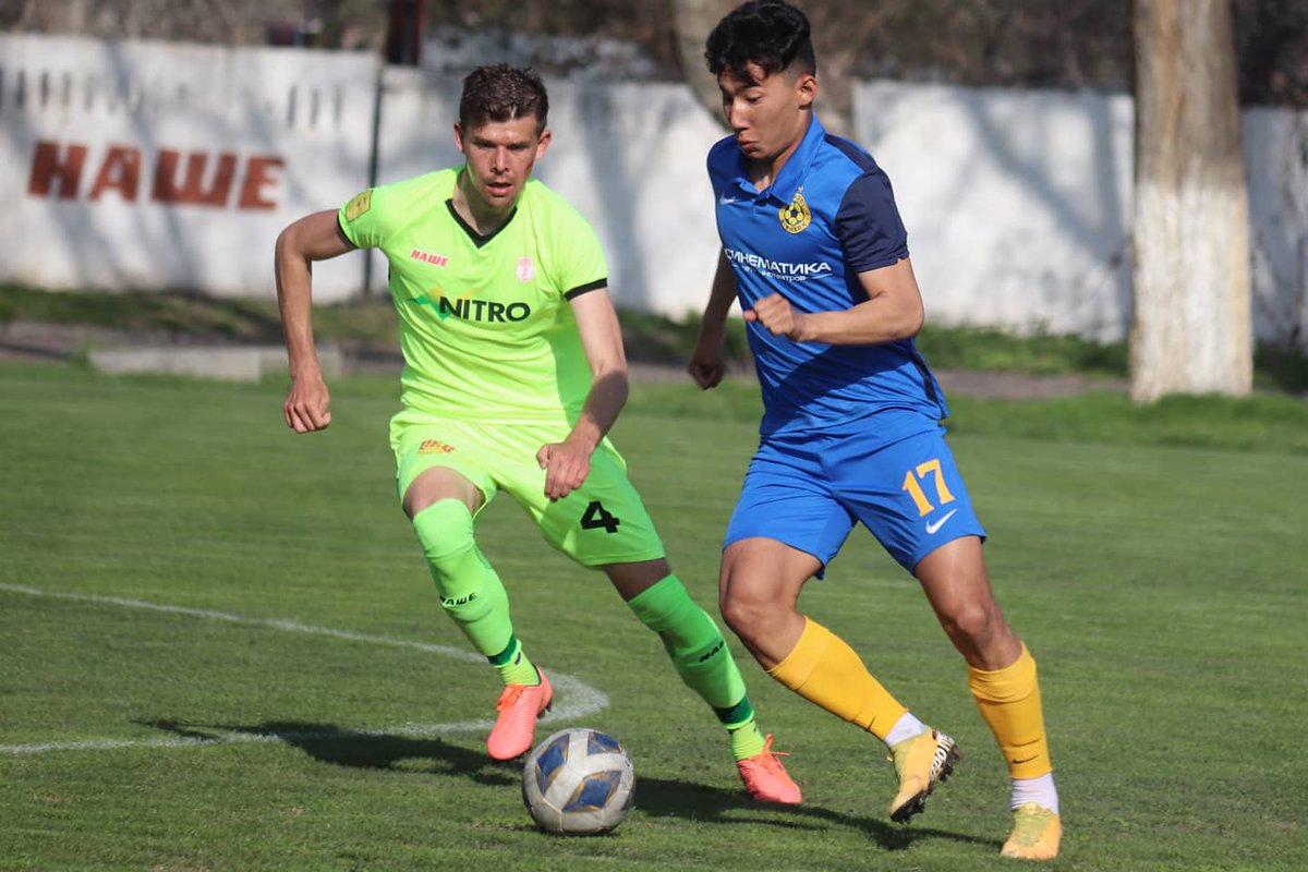 Стадион абдыш ата. Дордой бишкек абдыш ата. Фк дордой бишкек. Баратов футбол абдыш ата. Футбольная команда абдыш ата.