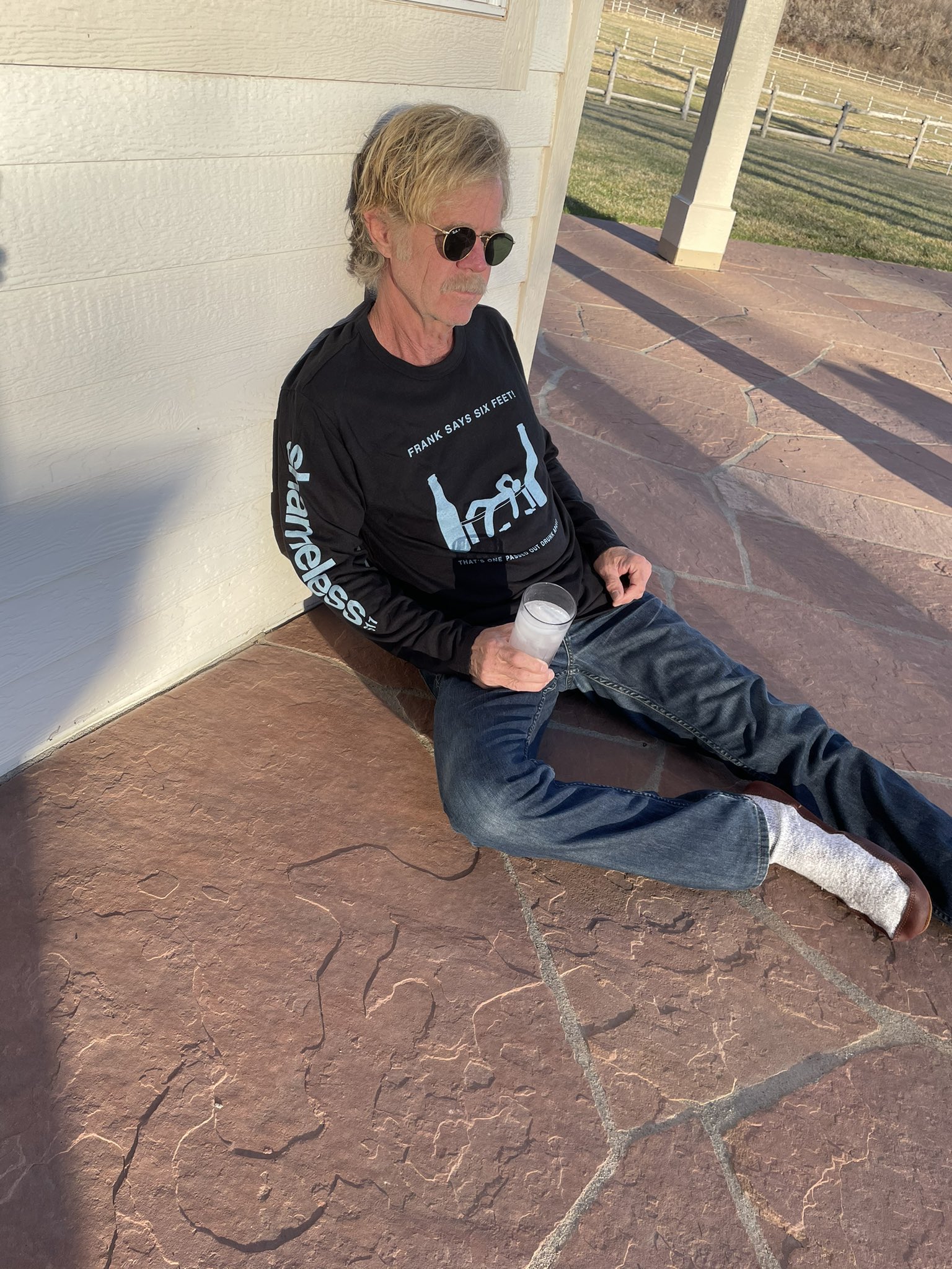 William H. Macy on Twitter: &ldquo;#ShamelessLastCall this is me happy https