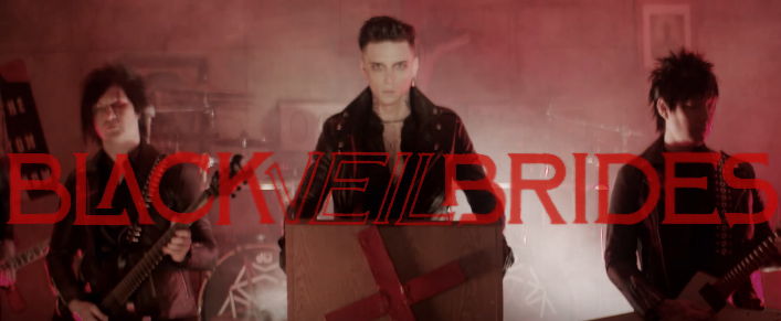 AMc_BiersackBlk's tweet photo. Call to Arms! Fields of Bone - Black Veil Brides. If you're reading this take 3.5 minutes to watch it again :D
https://t.co/MkVuBOtala https://t.co/z7uX0t6wN0