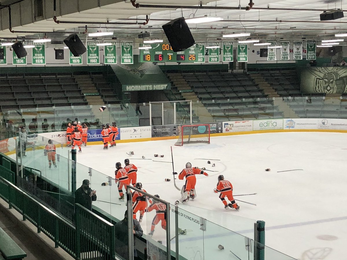 What a way to kick of the AAA summer hockey season. Incredible team win today for our 2009 group who battled through a strong field to be earn the tittle, ‘2021 Ignite the Ice Champs.’  Great group of players and parents, can’t wait to do it again soon. #weoverme <a href="/YouthHockeyHub/">YHH</a>
