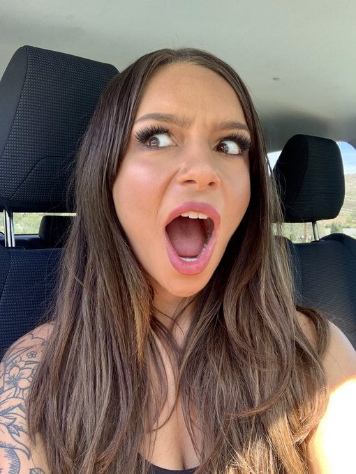 20K followers, are you for real??? 
???

THANK YOU for all the love and support—I have the best fans