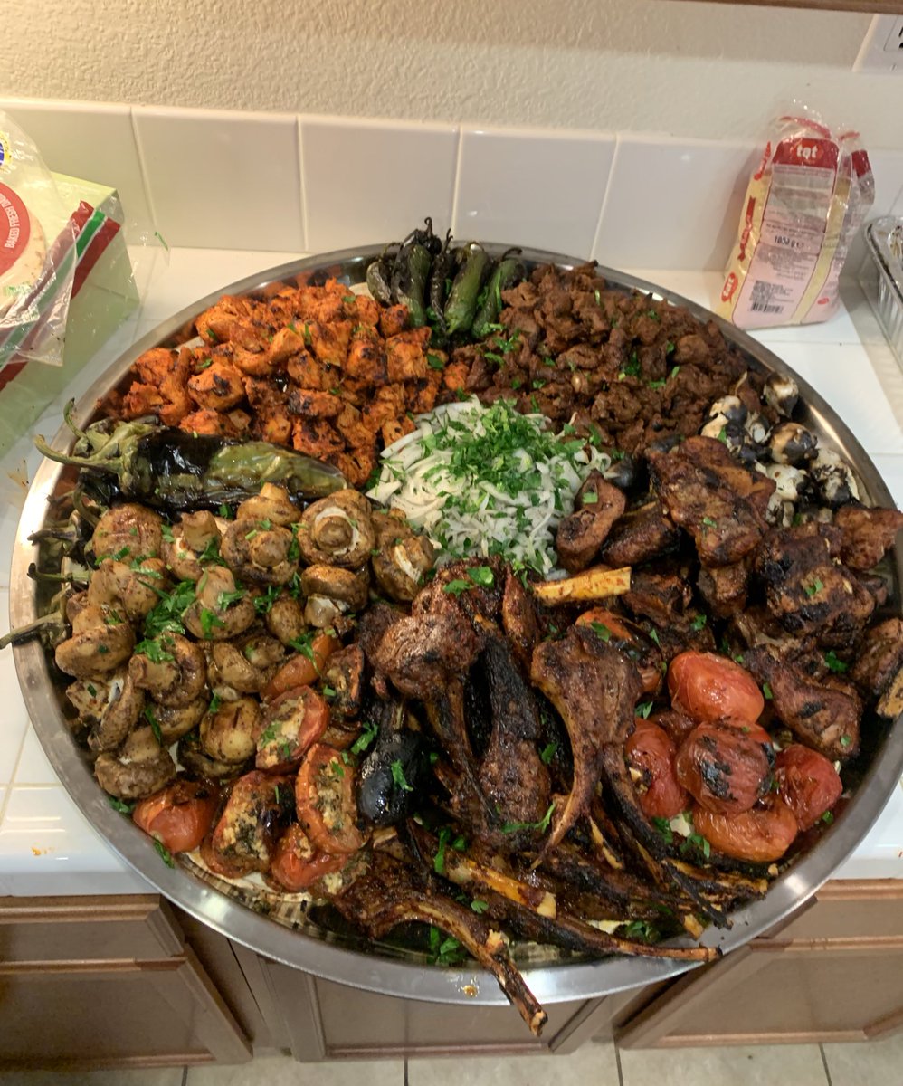 My dad made a xorovatz platter and I had to share🤤