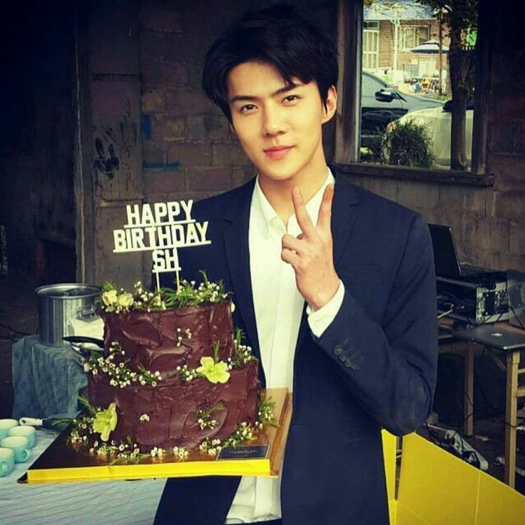 istrinyapsway's tweet photo. Happy birthday uri maknae TUAN MUDA OH SEHUN❤️
#28thSpringWithSEHUN
#세훈이의_28번째_봄바람
#weareoneEXO https://t.co/ssMwQs719u