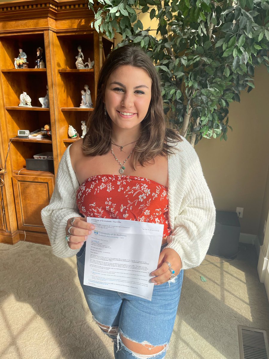 StarkVilleLearn's tweet photo. William Wallace, Kilts, Golf and now Ashton. Congrats to Ashton McCormick on her commitment to continue her education at St. Andrew’s University in Scotland! #ReppingAPCompSci #GoULonghorns https://t.co/troCScewcJ