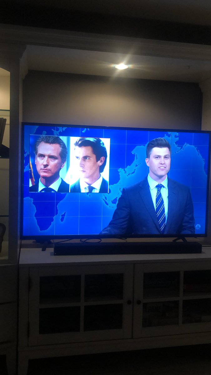 ExploreTheCraft's tweet image. Whose barber asks for the “American Psycho”, @ColinJost? You have the exact same haircut lol