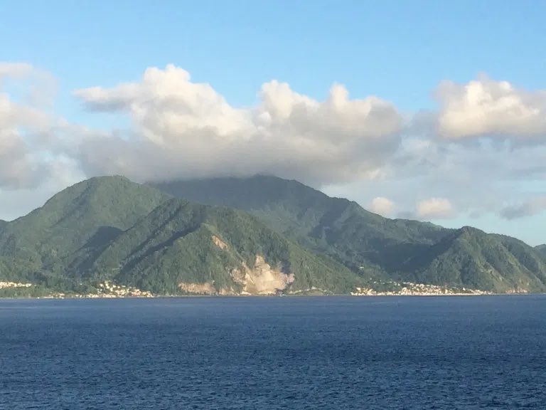 At 1,110 m (3650 ft), Morne Anglais (English mountain) is one of the taller peaks in Dominica. Like most of the other peaks on island, the Waitukubuli National Trail traverses across it.