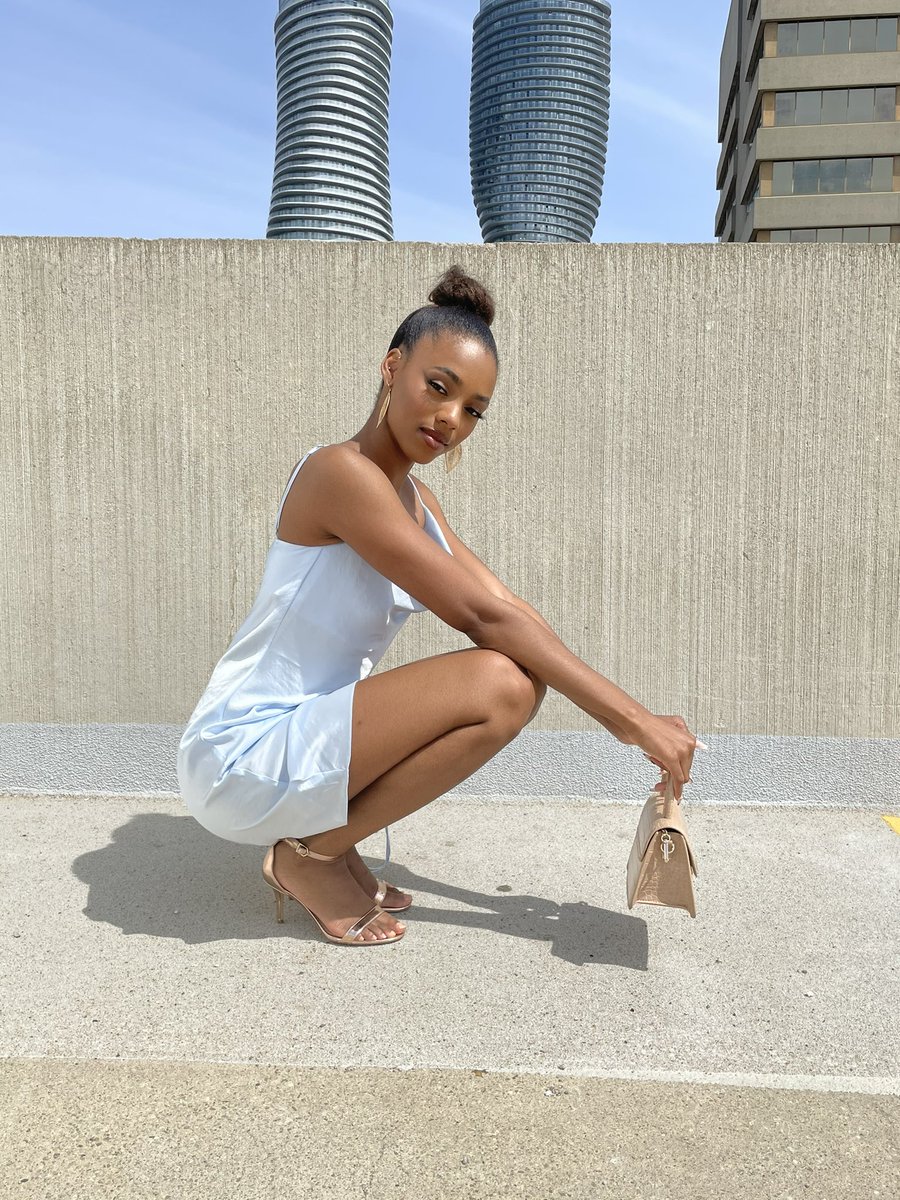 ShyanneHyman's tweet photo. Happy Birthday to me🤍🦋 https://t.co/UctC7O2NPC
