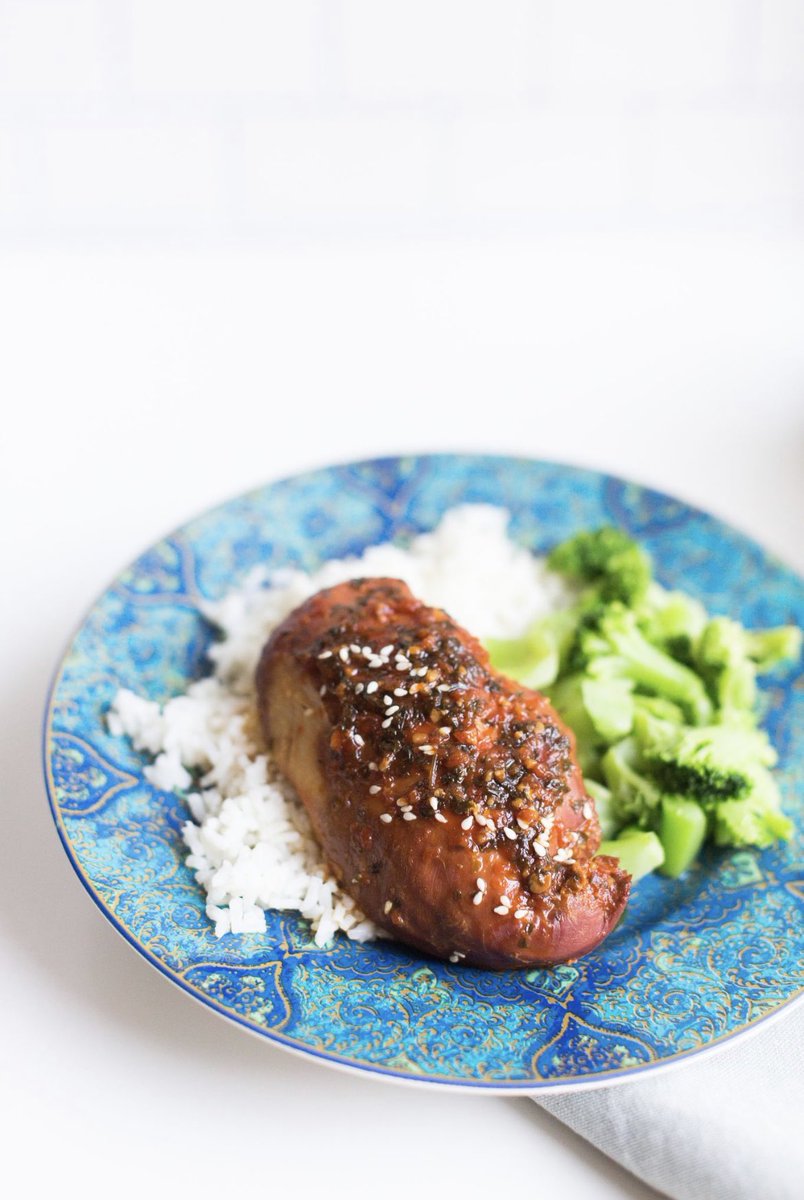 A <a href="/CrockPotCares/">The Crock-Pot® Brand</a> meal that has ingredients you already have in your pantry? Say no more...

youtu.be/S1uMqKE4osk