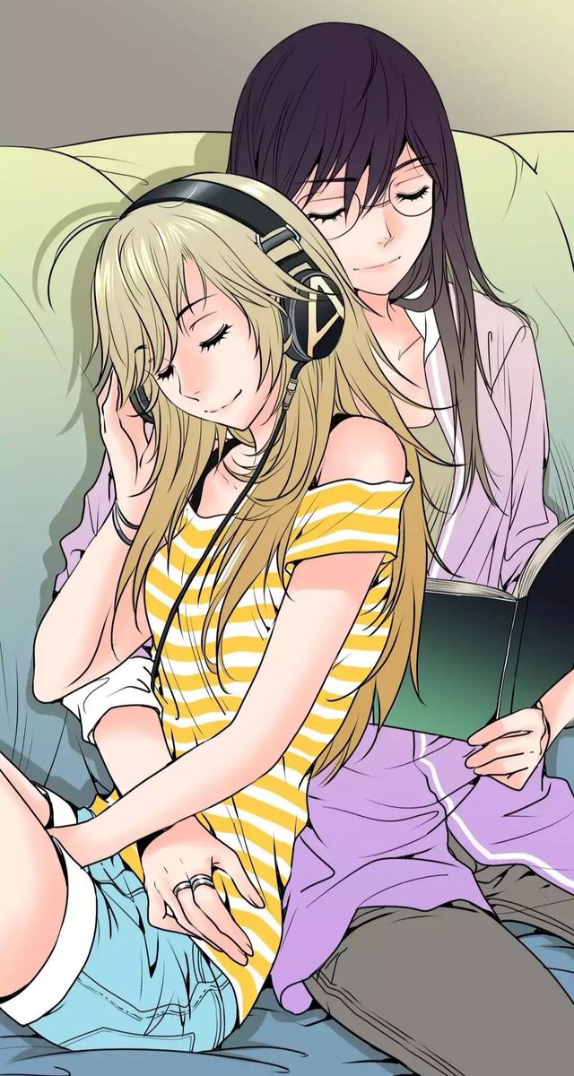 gl manhwa/hua/ga's top 30 best couples !! ❀23. Lynn & Mel - Pulse➸251 votes (1.1%)