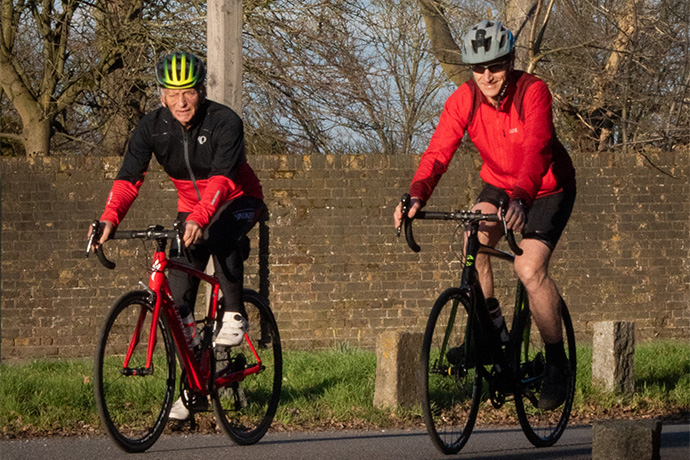 RoyalFreeChty's tweet photo. Meet Gary, #TeamRFC hero, who has already donated ยฃ3,000, but is now teaming up with his neighbour for a cycling challenge to thank staff at Barnet Hospital who saved his life after he contracted COVID-19
https://t.co/gVJaYTse0R https://t.co/AEJKBAQhve