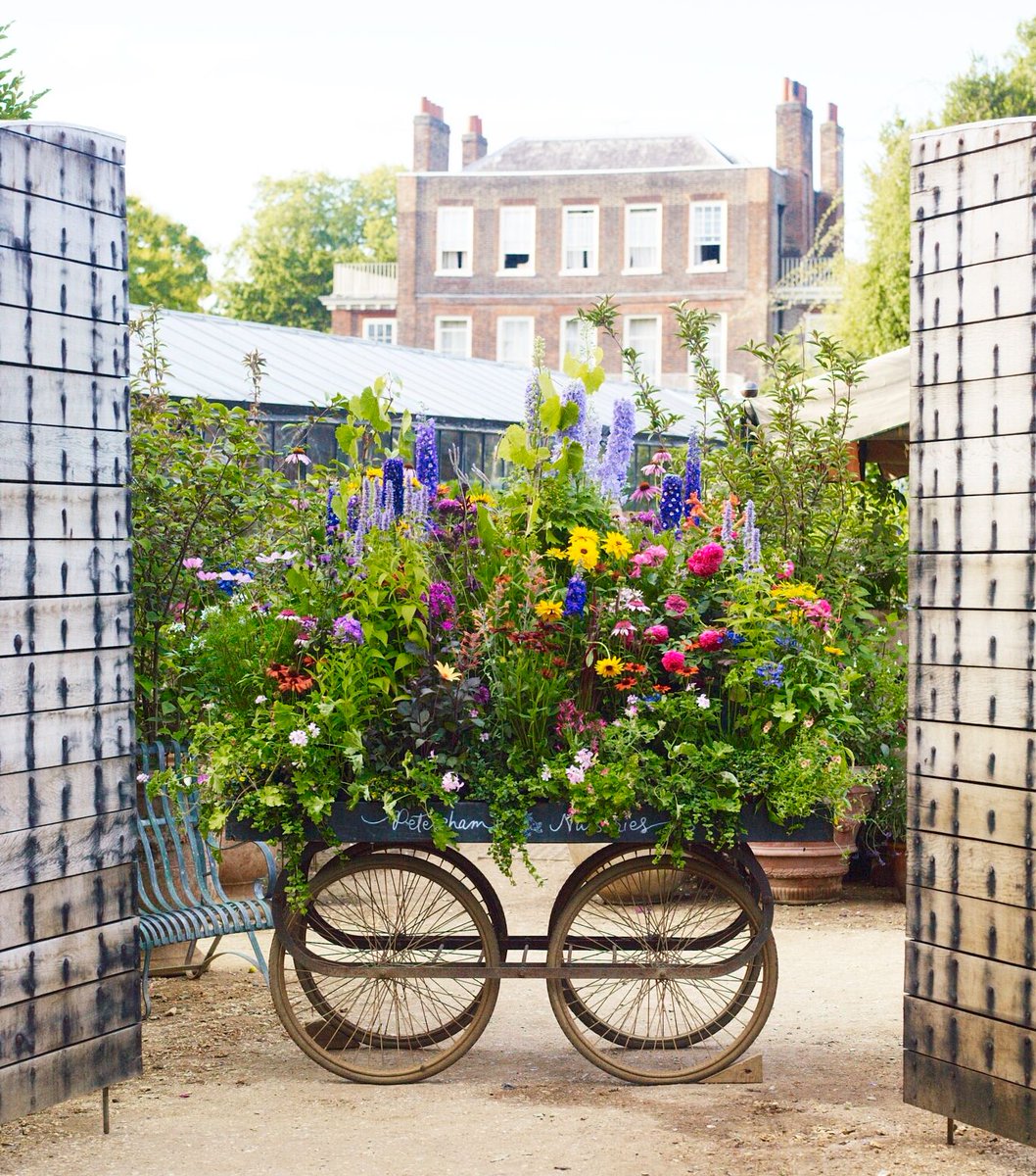 Today's the day! We are beyond excited to welcome you back to Petersham Nurseries Richmond and Covent Garden. We are open everyday this week at both sites to celebrate, so do pop in - we can't wait to see you.