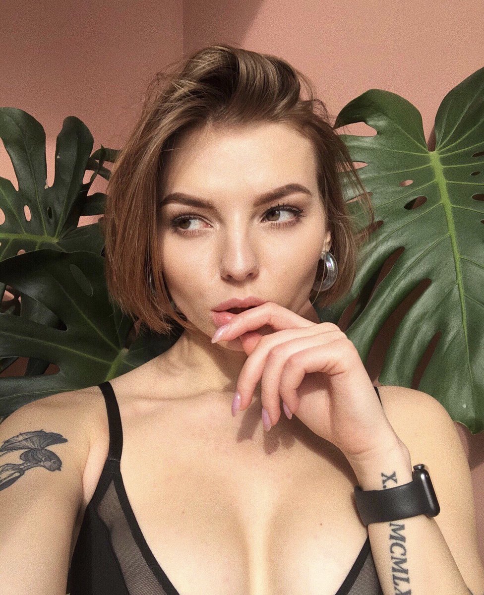 Slideshow ana maxi onlyfans.