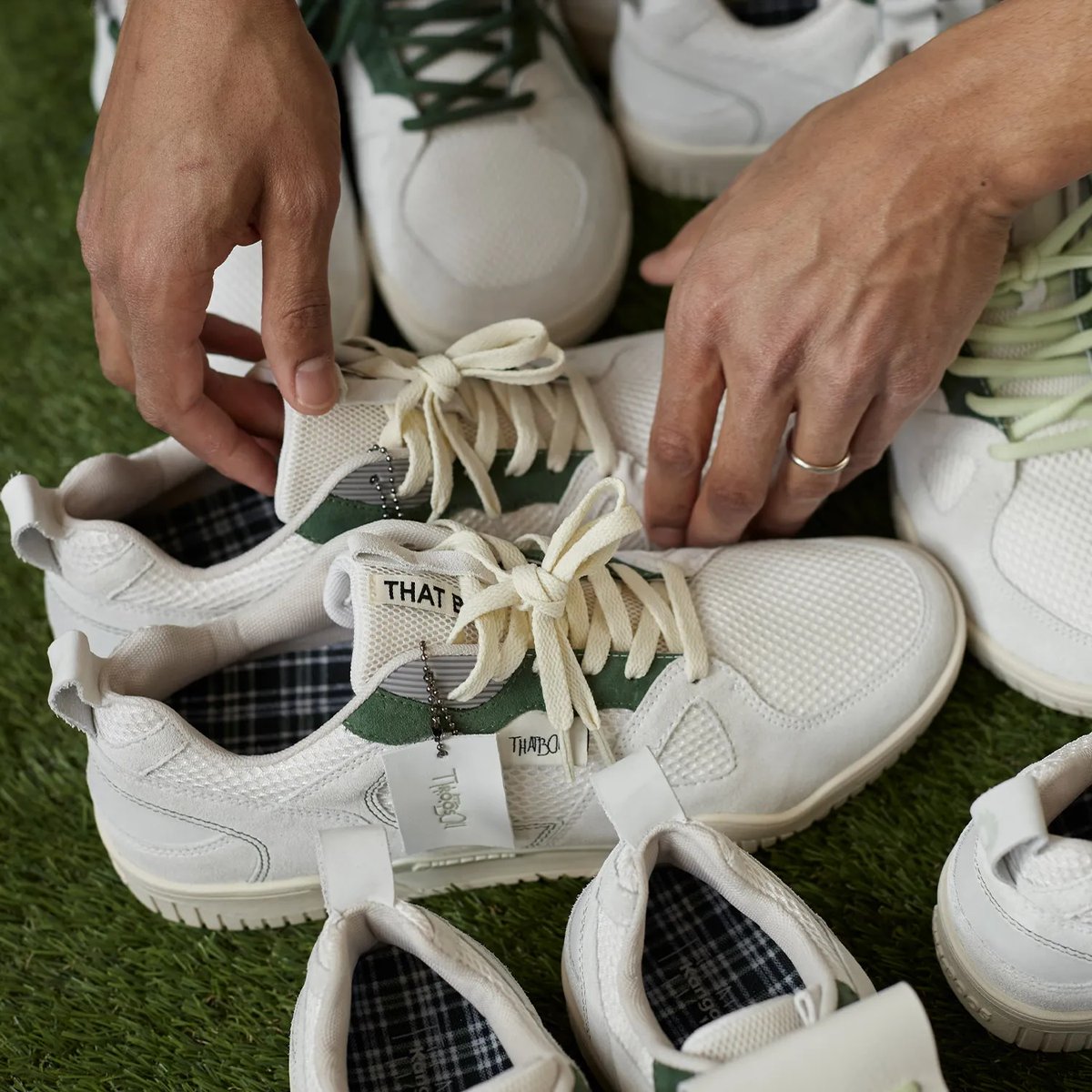 more sneakers twitter