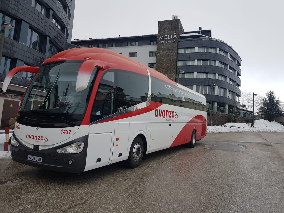 avanzaenBnd's tweet photo. ¿Tienes pensado hacer algún desplazamiento o viaje?. Nosotros te llevamos 🚌. Consulta tu presupuesto personalizado para tus desplazamientos en autobús en info.benidorm@avanzagrupo.com  #Avanzatuformademoverte https://t.co/0L1bhrdS23