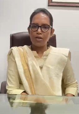 TOIMumbai's tweet photo. #BREAKING: Maharashtra Board Exams 2021 postponed. Class X exams will be held in June and Class XII by the end of May, announced @VarshaEGaikwad.

LIVE updates- https://t.co/z4Ot4njYzy https://t.co/Onu3Vhbvmv