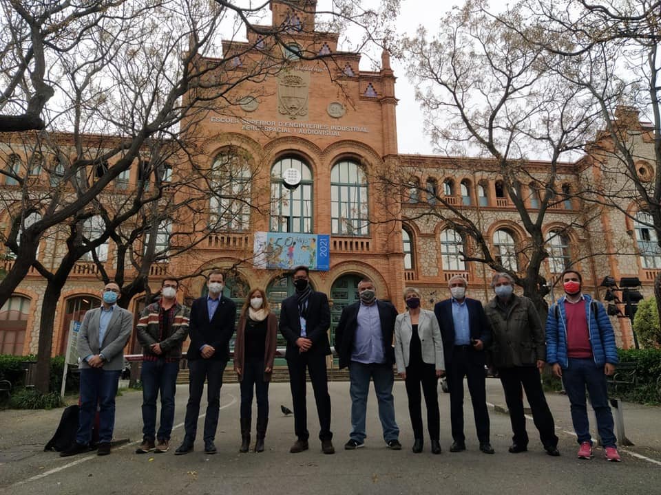 pscreus's tweet photo. 📍 Divendres vam dur a terme a la ciutat de #Terrassa la primera trobada entre el @PSCReus i el @PSCTerrassa amb l'objectiu d'iniciar un intercanvi de projectes de ciutat i d'estratègies de creixement.
#Reus #PSCReus #PSCTerrassa #SOMPSC https://t.co/GQJnXvsGwc