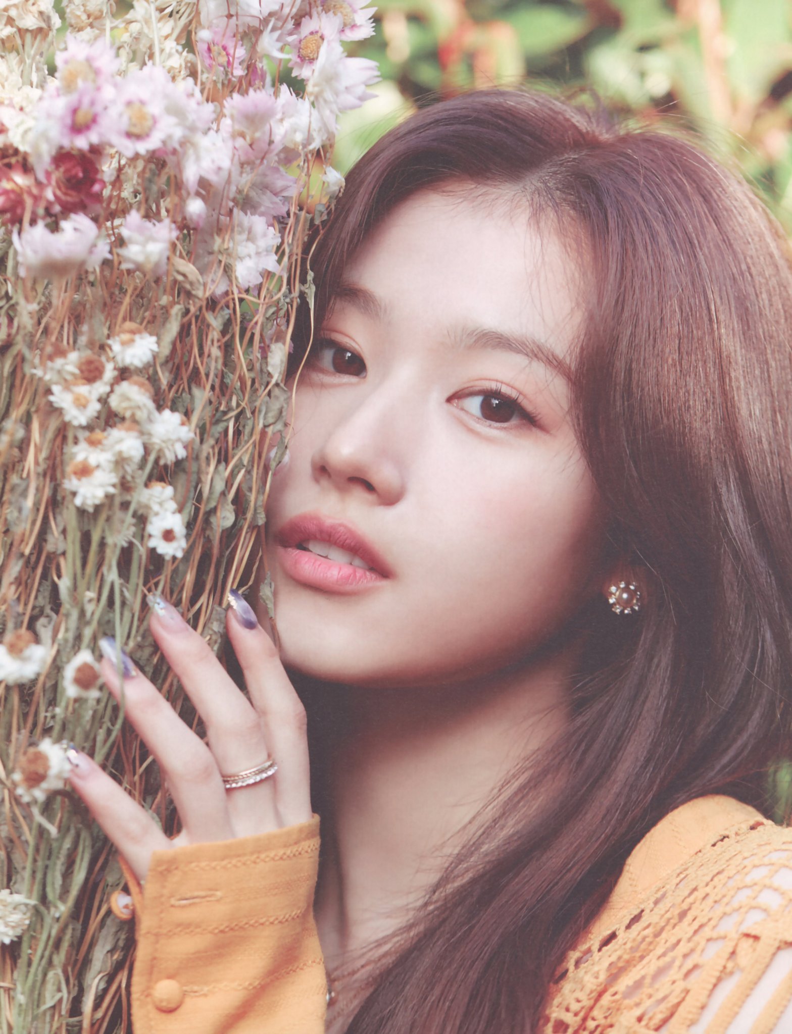 sana♡ EywOKHVU4AcU6Vt.jpg:large