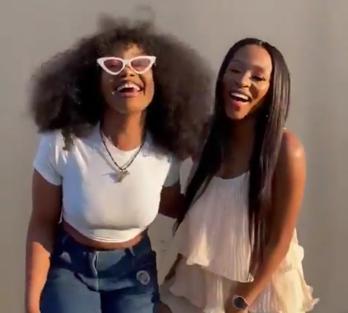 _RebelCB's tweet photo. SA Titans make sure Tacha have fun that’s all that matters😊and capture plenty pictures of her pretty smile😁

 #TachaSA AWEH TACHA
SA Titans https://t.co/Vq7YNYEci6