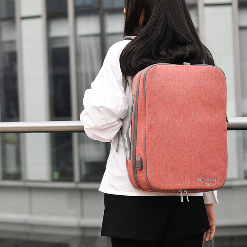 ChristinaHu20's tweet photo. Whether at school or in daily life, #Bluesunsolarbackpack’s classy design and sleek colorways will put you ahead of the curve.

Follow the link to buy your BluesunPack now: https://t.co/UzYFGZfSPf

#BluesunSolar #solar #energy #ThinFilm #RenewableEnergy #SolarBackpack #backpack https://t.co/my0hFk4N8s