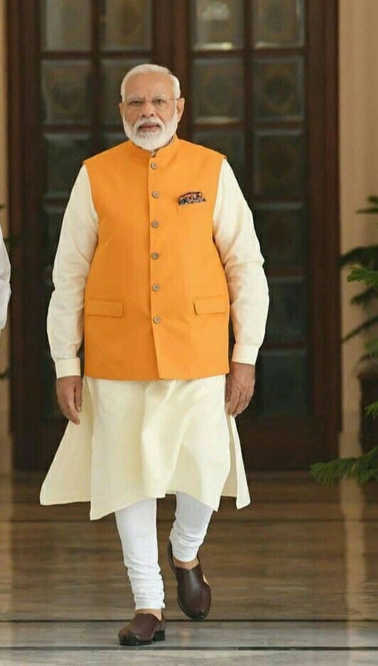 LaboniTanha's tweet photo. "Having cm out of my spellbound state, on dat  afternoon, I very well realized dat I had just encountered history, as d gentleman whom I had jst met is all set 2 reset d course of history &amp; 2 take history 2 where it should belong 2"     
@narendramodi 
#bangladeshindiafriendship https://t.co/Mr3stUTILK