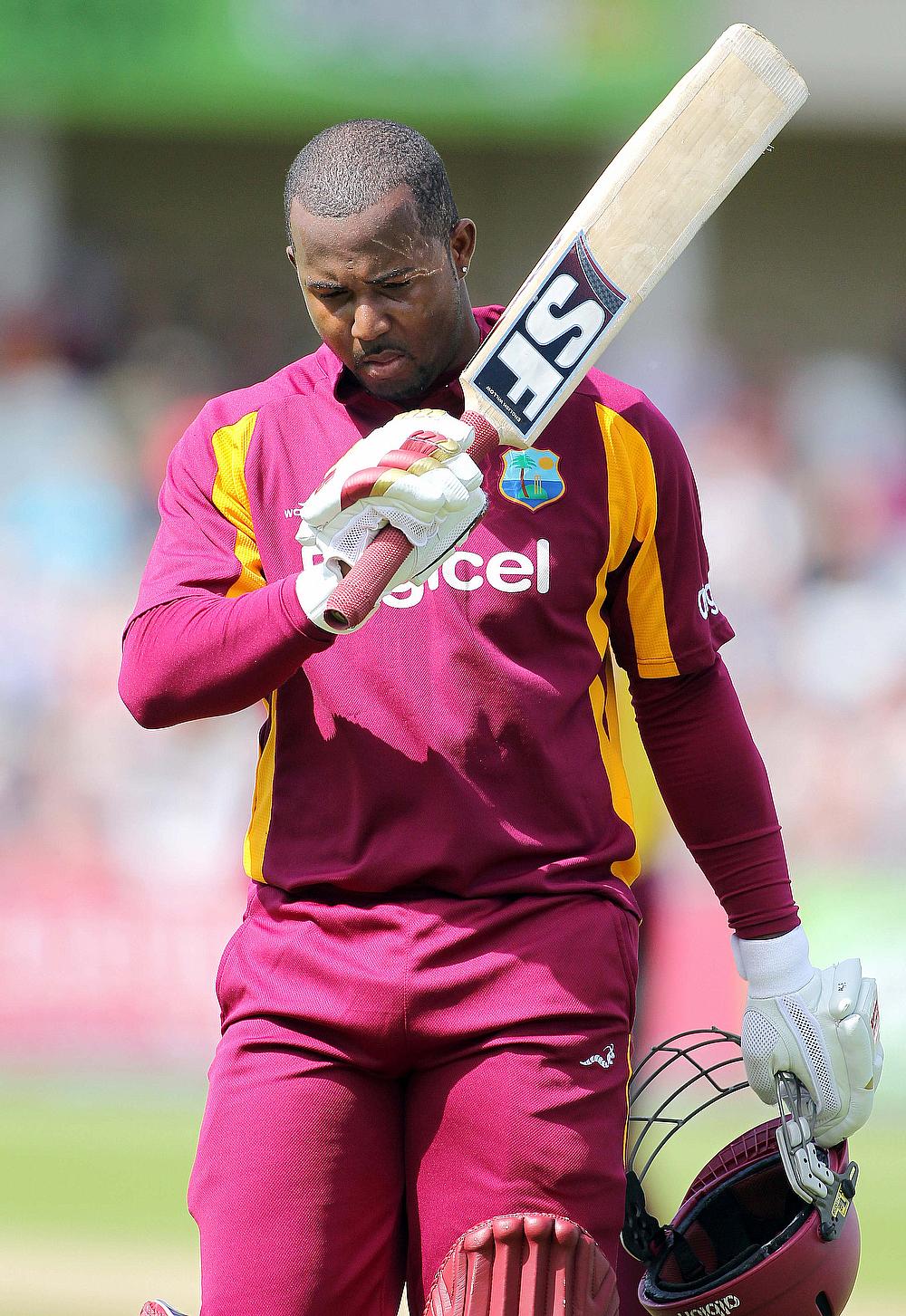 Happy birthday to former West Indies all-rounder Dwayne Smith! 