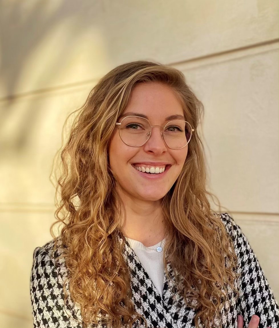 ungtledarskap's tweet photo. 👑Annika Avén, 25 år, Cyberförsvarsansvarig, SOFF, Sthlm - drivs av att skapa enkelhet i komplexa frågor och tillgängliggöra arbetet kring försvarsfrågor. Annika har arbetat med att göra branschen mer inkluderande för nya målgrupper. Hon är nyfiken, närvarande, och inkluderande. https://t.co/KXXN9Xo83o