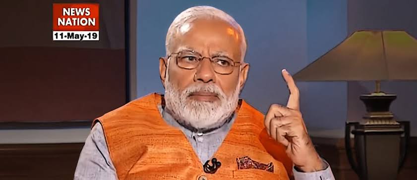 UTDSanket's tweet photo. fatafat rally ko address kar deta hoon fir jaake man ki baat main "do gaj doori mask hai jaroori" bhi bolna hai https://t.co/gUUl2ByhMs
