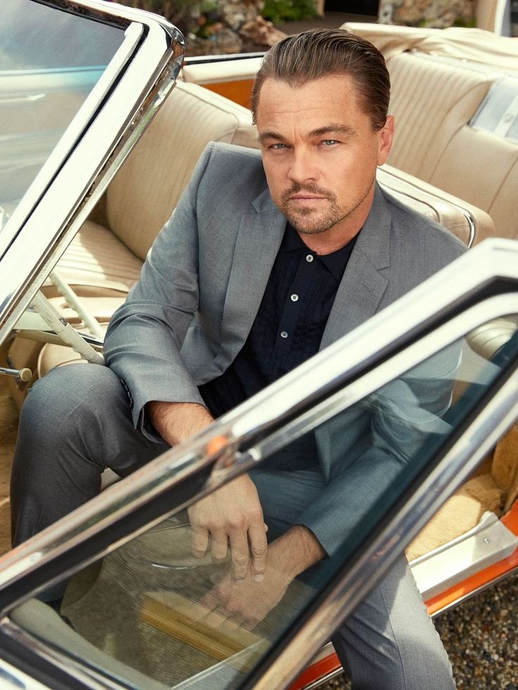 Honourary Mention to LEONARDO Di CAPRIO. A man that owns every Damn role he plays. A true Artist... And to think he won an Oscar for "The revenant" pfft. A legend of Hollywood.