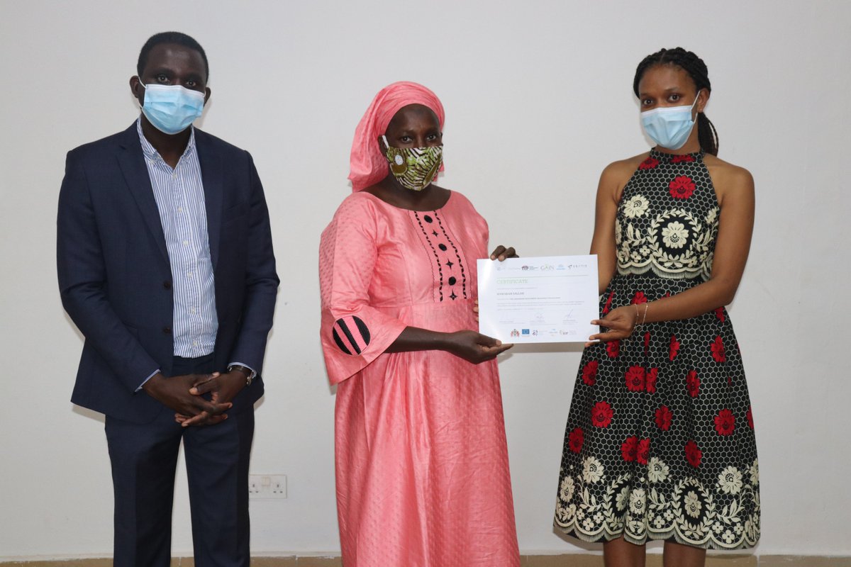 ITC_Gambia's tweet photo. This #Monday, we celebrate the 2⃣3⃣ #Women &amp; #Youth who graduated from the first Investment Readiness Programme with support from #SheTrades &amp; #Andandorr.

The training facilitated by @VertisCapital
 is part of our efforts to promote business growth &amp; employment creation in 🇬🇲 https://t.co/LpNeyDiEFt