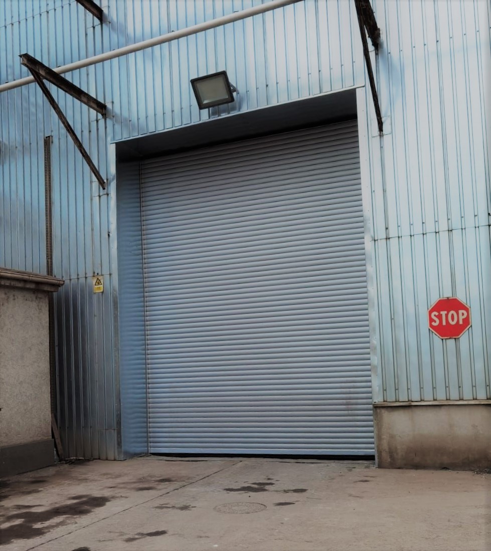 DesignVertical's tweet image. Înlocuirea ușilor industriale de mari dimensiuni într-unul dintre centrele logistice ale clienților noștri este una dintre provocările acceptate de echipa #VerticalDesign la începutul acestui an.

👉office@vertical.ro 

#logisticssolutions #industrialdoors #projectsuccess