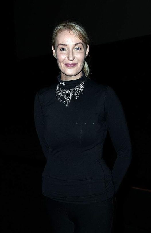 Wishing a very Happy Birthday to the amazing Lisa Gerrard! 