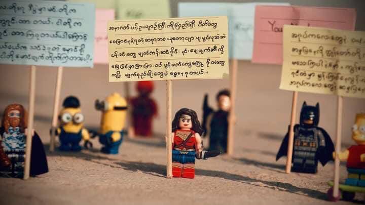 THETHTO29568623's tweet photo. Talking Legos Strike by education family in PatheinGyi Tsp, Mandalay as an anti-coup protest.
JUNTA MASSACRE 
#Apr12Coup
#WhatsHappeningInMyanmar https://t.co/X57bPr1f17